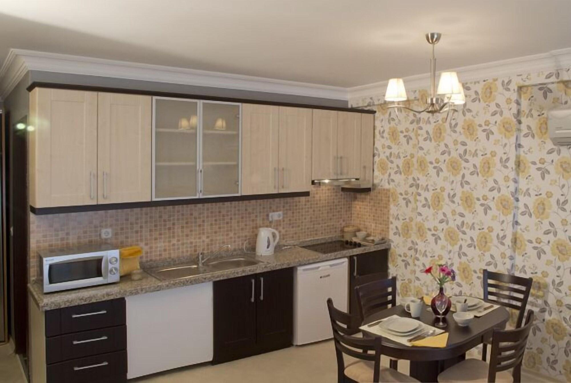 The Bosphorus House Aparthotel Истанбул Екстериор снимка