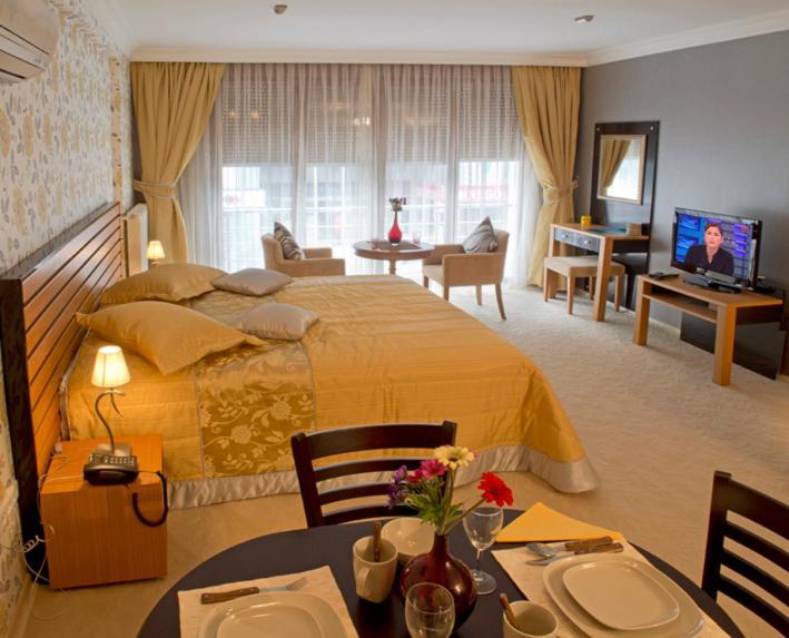 The Bosphorus House Aparthotel Истанбул Екстериор снимка