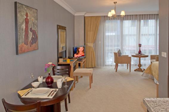 The Bosphorus House Aparthotel Истанбул Екстериор снимка