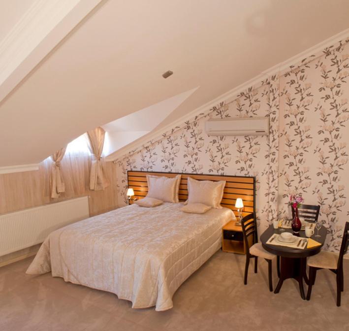 The Bosphorus House Aparthotel Истанбул Екстериор снимка