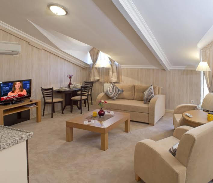 The Bosphorus House Aparthotel Истанбул Екстериор снимка