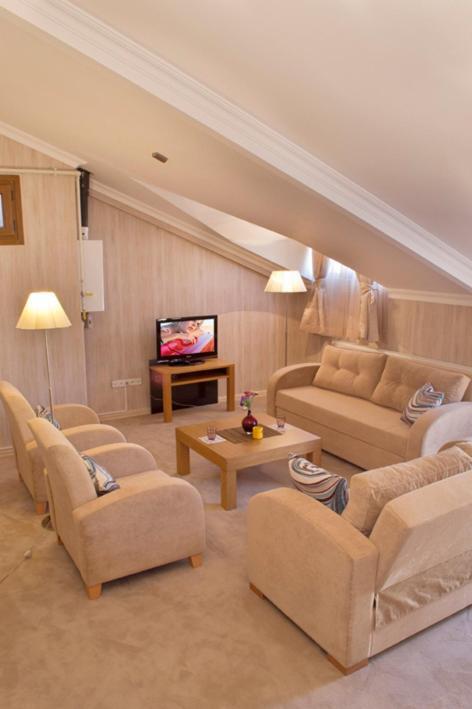 The Bosphorus House Aparthotel Истанбул Екстериор снимка